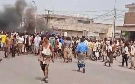 الحو,,ثيين يلاحقون محتجّي المراوعة ويعمّمون صورهم أمنياً...