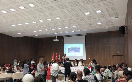 الطلاب الإندونيسيون في عمل إنساني لدعم فلسطين