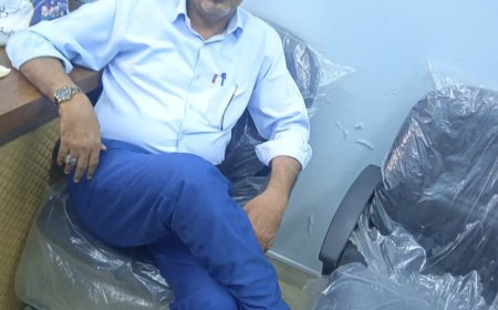 وعكة صحية مفاجئة تصيب سعيد الحسيني ونقله إلى المستشفى في عدن