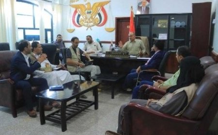 النيابة العامة بمأرب تبحث مع فريق حقوقي أوضاع النزلاء وتؤكد استمرار الرقابة على السجون....