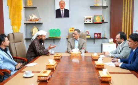 وزير الدولة محافظ عدن لملس يشدد على أهمية الدور الذي تضطلع به المساجد في ترسيخ قيم الوسطية...