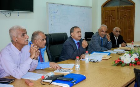 مجلس جامعة عدن يؤكد التزامه بقرارات الحكومة ويشيد بالإصلاحات الاقتصادية