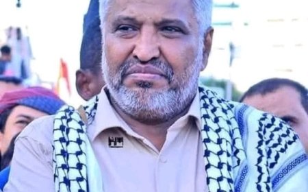 انباء عن مصرع  محافظ الحديدة السابق المتحوث وزير نقل الحو,,ثيين حاليا القحيم ...