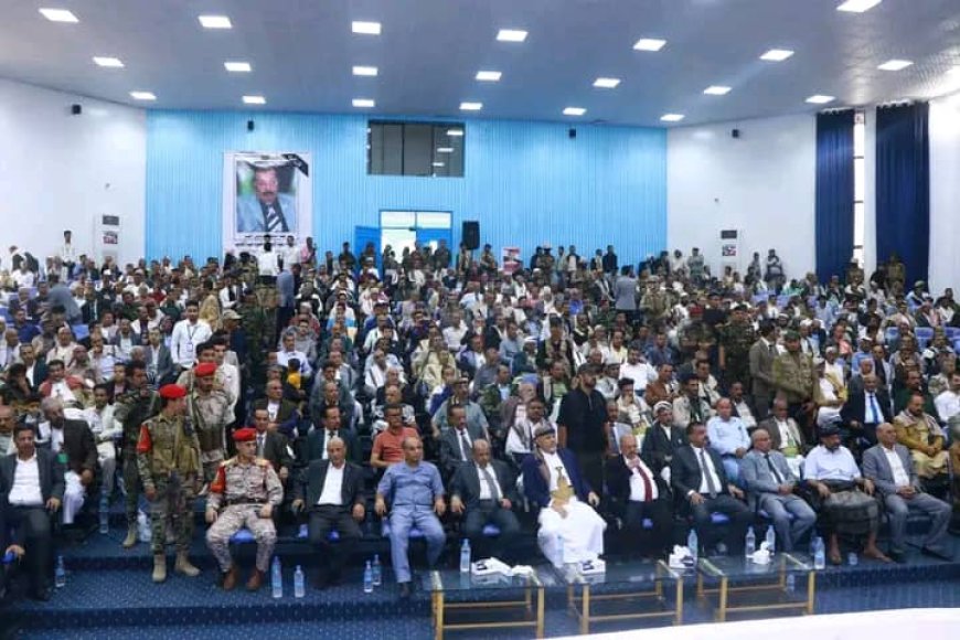 تعز تحيي الذكرى الرابعة لرحيل المناضل عبدالوهاب محمود وسط حضور جماهيري حاشد