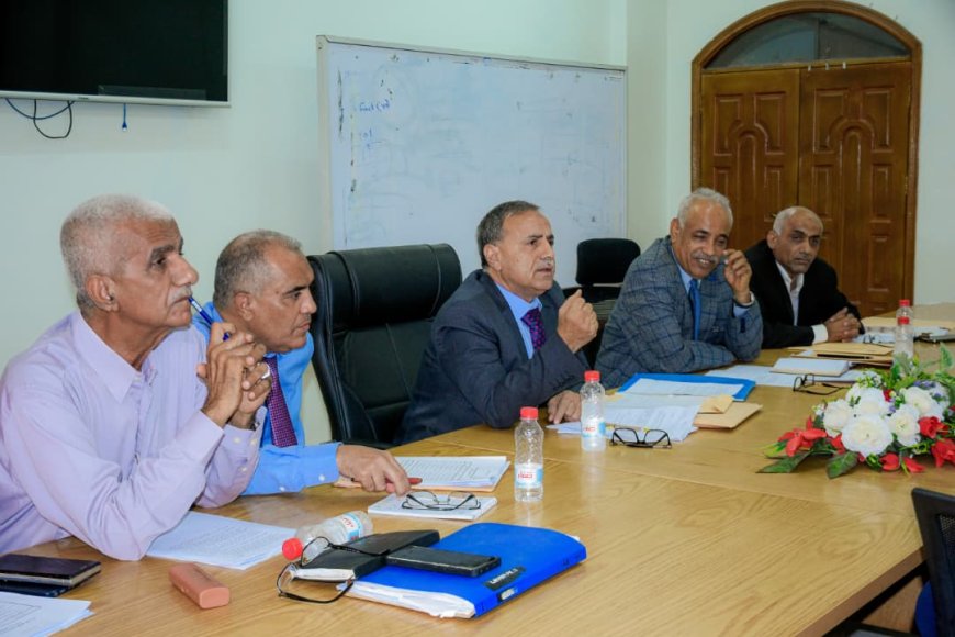 جامعة عدن تؤكد التزامها بالإصلاحات الاقتصادية وتعزيز المساواة في الرسوم الدراسية