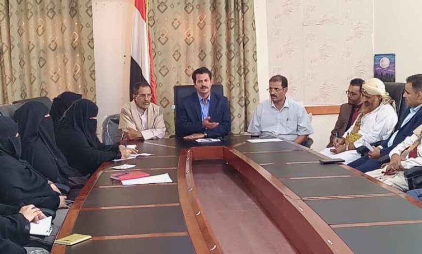 برئاسة نائب وزير التربية.. إقرار تخفيض رسوم المدارس الأهلية في مأرب بنسبة 15% استجابة للتحسن الاقتصادي...