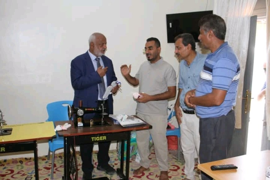 محافظ الحديدة يتفقد قسم سوء التغذية بمستشفى حيس ويشيد بجهود الكادر الطبي...