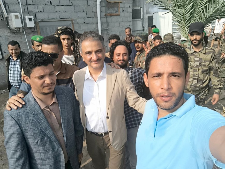 عاجل:محافظ عدن يتفقد المتضررين في الحسوة عقب السيول الجارفة