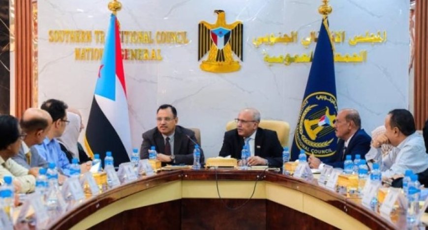 المجلس الانتقالي يدعو الحكومة والسلطات المحلية والمنظمات الدولية إلى سرعة التدخل وتقديم الإغاثة العاجلة للمتضررين....ت