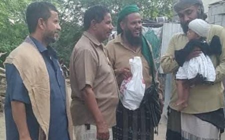 محافظ أبين يوجه بدعم أسرة متضررة من انهيار منزل في مودية