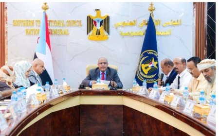 المجلس الانتقالي يؤكد دعمه الكامل للجهود التي يبذلها رئيس الحكومة سالم بن بريك.....