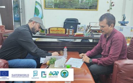 مذكرة تعاون بيئي بين "الصحافة الإنسانية" و"حماية البيئة" في عدن