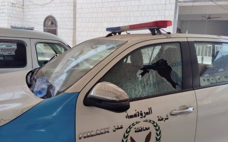 قائد قسم شرطة القلوعة لموقع منبر الأخبار شرطة القلوعة تتعرض لهجوم بقنبلة صوتية ومحاولة لزعزعة الأمن
