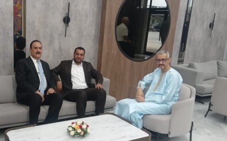 وزير التربية والتعليم اليمني يصل العاصمة تونس في زيارة عنل