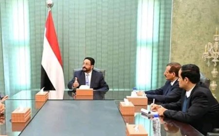 صحفي جنوبي بارز..يرحب بالشيخ سلطان العرادة في عدن: "مرحباً بعضو مجلس القيادة الرئاسي