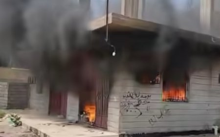 عاجل:حريق هائل يلتهم منزل الصحفي ماجد الشعيبي في عدن