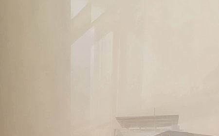 فيما علق بالقول تؤثر على الطيران وحركة المرور..صحفي يرد بسخرية على بيان مؤسسة مياه عدن: "المضخات لا تحتاج هواءً نقيا لتعمل"