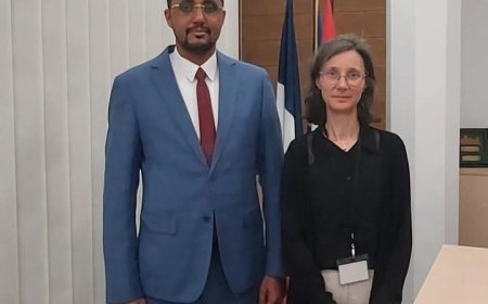 وكيل أول الحديدة يبحث مع السفيرة الفرنسية التحديات الإنسانية والاقتصادية بالمحافظة...