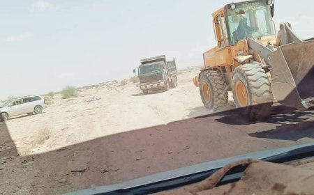 شبوة..مبادرة مجتمعية تنقذ طريق وادي رضوم الحيوي