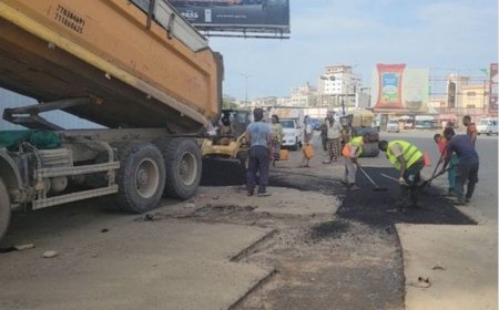 مدير المنصورة يتفقد أعمال صيانة الطرق ويؤكد أولوية تأهيل البنية التحتية..