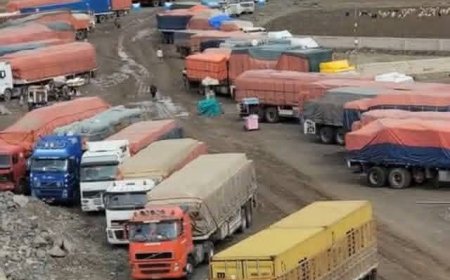 وسط مطالب بالتحقيق: شكاوى من سرقة بضائع أكثر من 20 شاحنة في ساحة جمارك ذمار