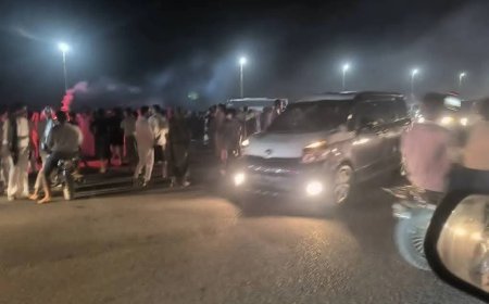 عاجل:قوات الأمن تعتدي على محتفلين بثورة 26 سبتمبر في المكلا وتعتقل عدداً من المواطنين