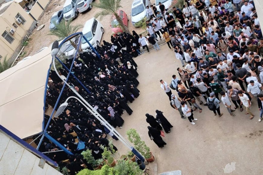 احتجاجات طلابية ضد رفع رسوم الدراسة في عدن: "التعليم يتحول لامتياز للأغنياء"