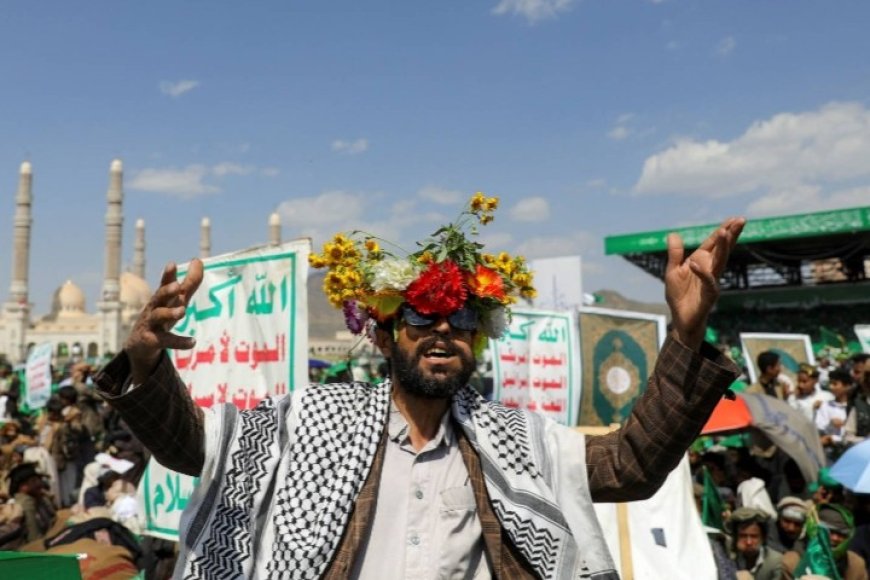 حوثيون يلاحقون المحتفلين بذكرى ثورة 26 سبتمبر في صنعاء ويزرعون الرعب بين السكان