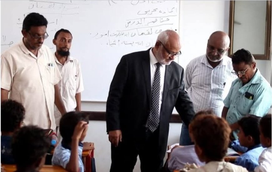 محافظ الحديدة يدشن العام الدراسي الجديد 2025-2026 في المناطق المحررة بالمحافظة....