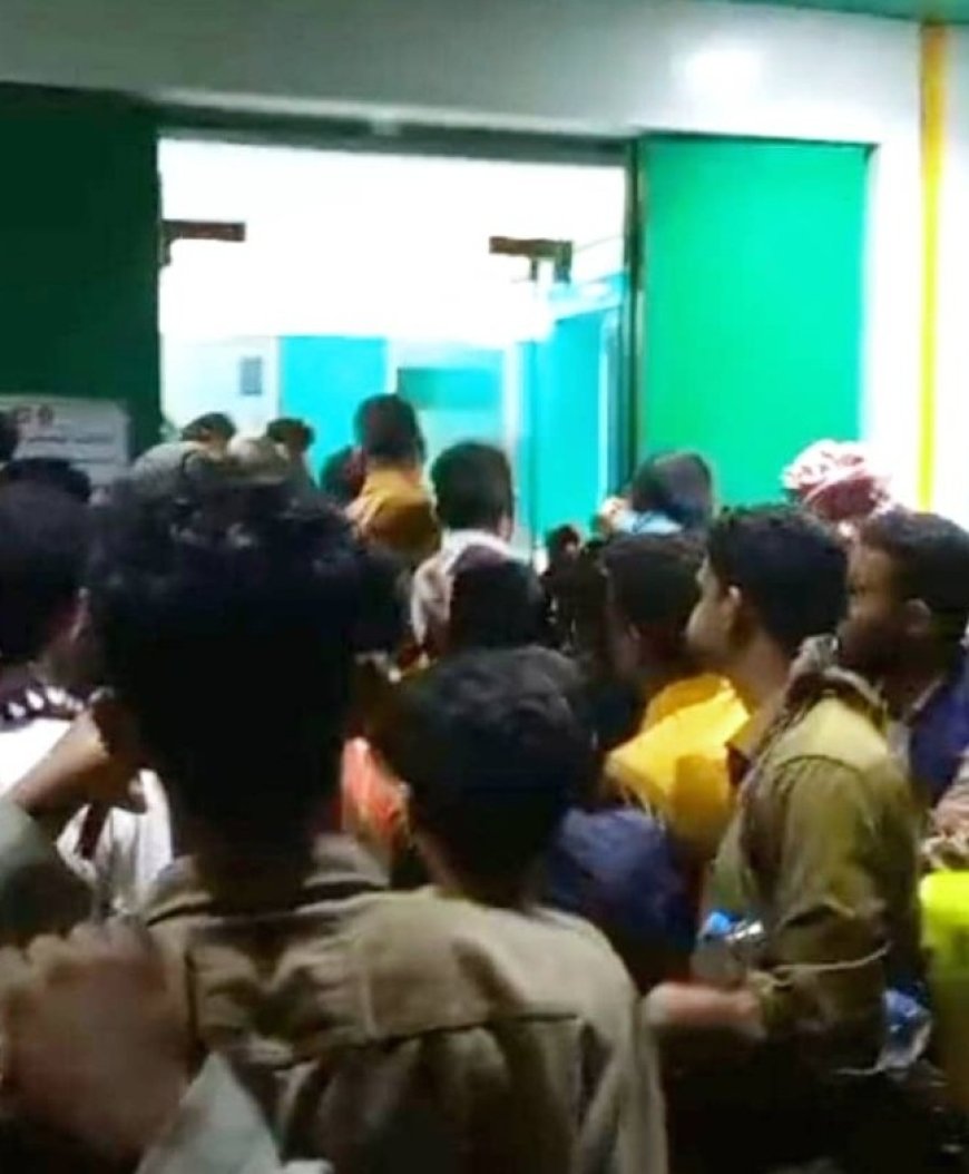 مواطنون غاضبون يغلقون محلات صرافة في عدن ولحج...