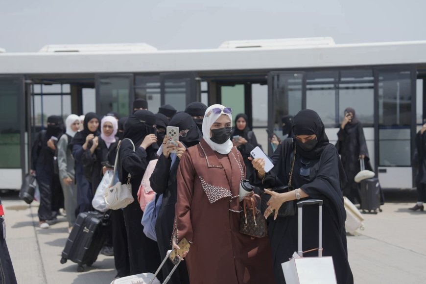 اليافعي يوضح تفاصيل منح دراسية للطلاب الجنوبيين: "المنحة لأبنائكم قبل أن تكون لأي عنوان آخر"