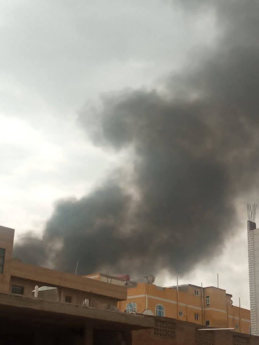 عاجل: موقع منبر الأخبار ينفرد بنشر عدد قتلى وجرحى في غارات إسرائيلية استهدفت مقر التوجيه المعنوي بصنعاء