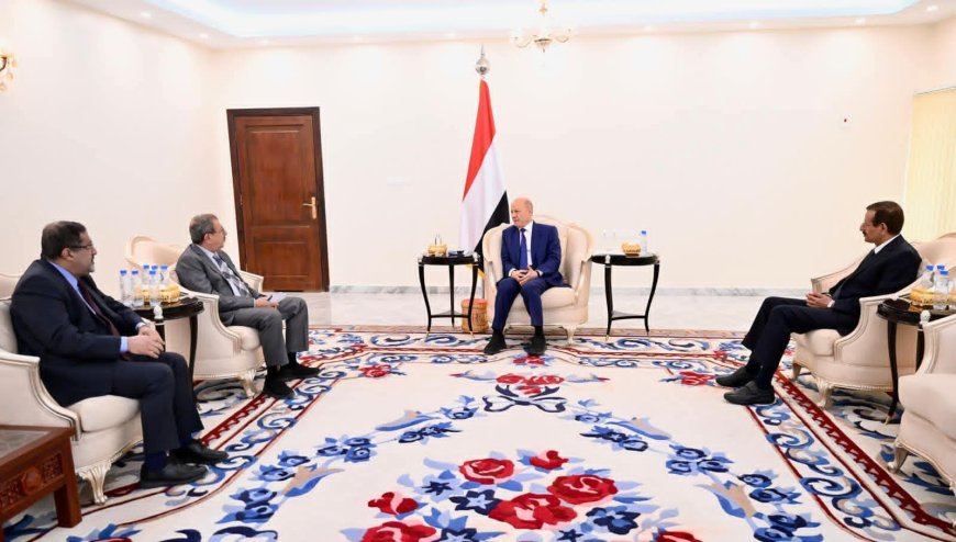 عدن..رئيس مجلس القيادة يشيد بدور السلطة القضائية في دعم برنامج الاصلاحات الشاملة
