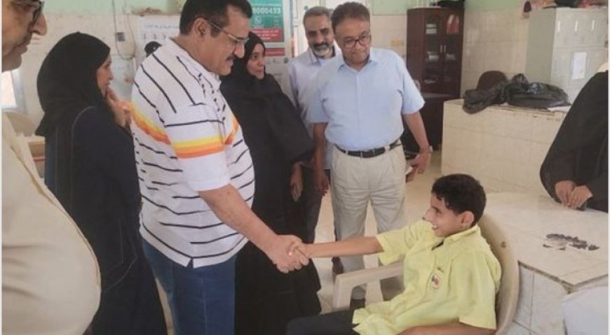 مدير مديرية المنصورة في العاصمة عدن يشدّد على أهمية إنشاء مدرسة متكاملة تلبي احتياجات الطلاب ذوي الإعاقات المختلفة...