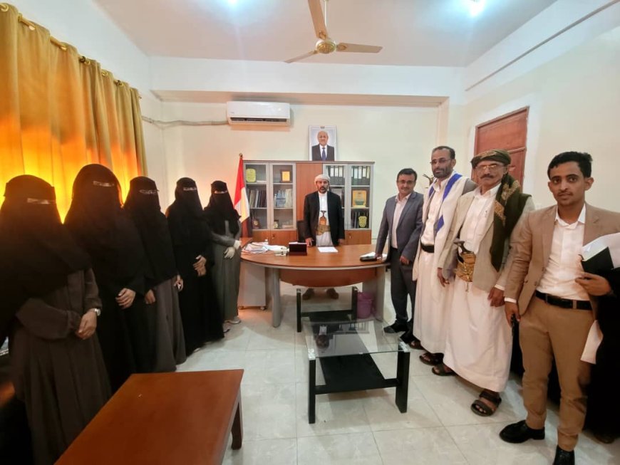 مأرب: السلطة المحلية تشكل لجنة برئاسة وكيل تبدأ عملها الإثنين لمواجهة ارتفاع الإيجارات ومعاناة الأسر...