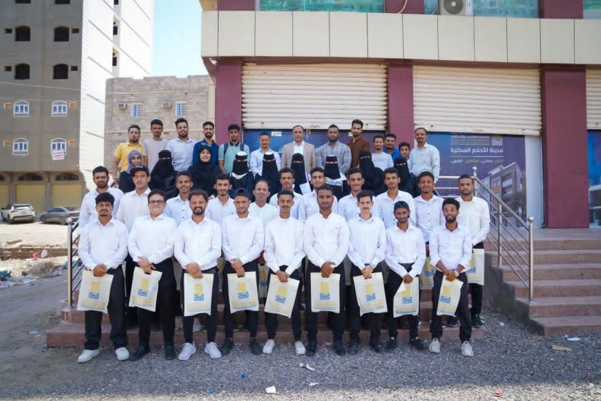عدن..“أحلام الشرق” تحتفي بطلاب فئة الصم وتعلن دعمها لحفل تخرجهم