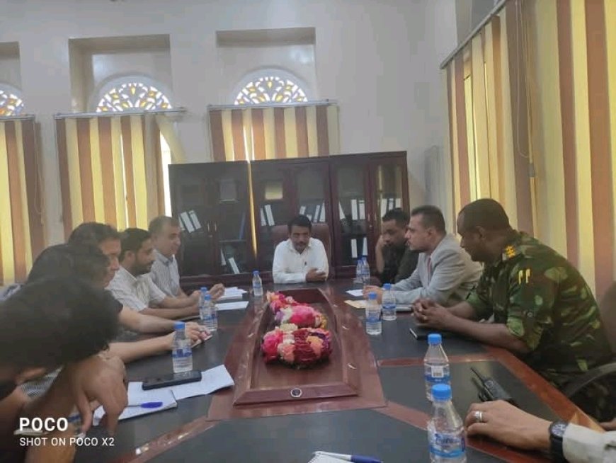 النيابة العامة تستقبل وفدًا حقوقيًا دوليًا لبحث أوضاع السجناء في حضرموت..