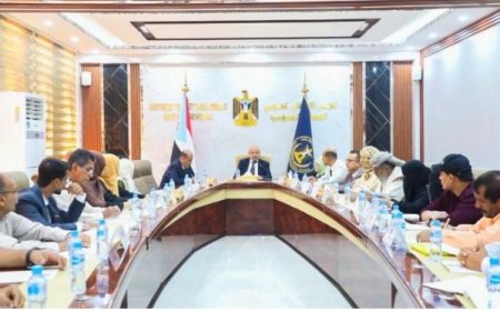 المجلس الانتقالي يدعو إلى  المشاركة الواسعة في الاحتفالات المقررة في محافظتي حضرموت والضالع....
