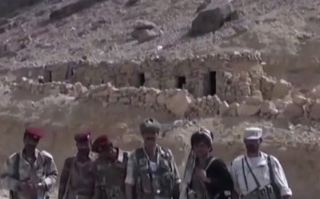 الميليشيات الحو .ثية يعزلون صعدة بالكامل ويهجّرون العمال من المحافظات اليمنية....