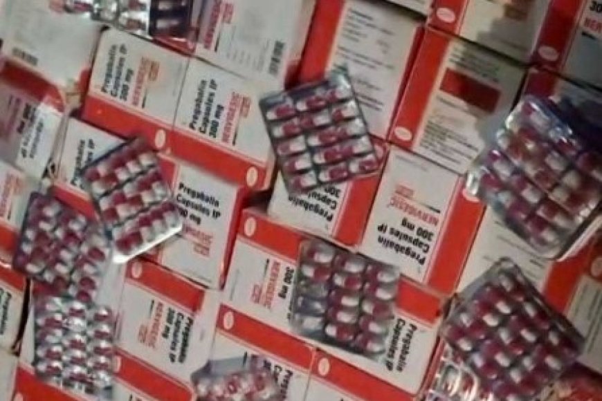 ضبط سيارة محملة بحبوب مخدرة واعتقال ثلاثة مهربين في لحج