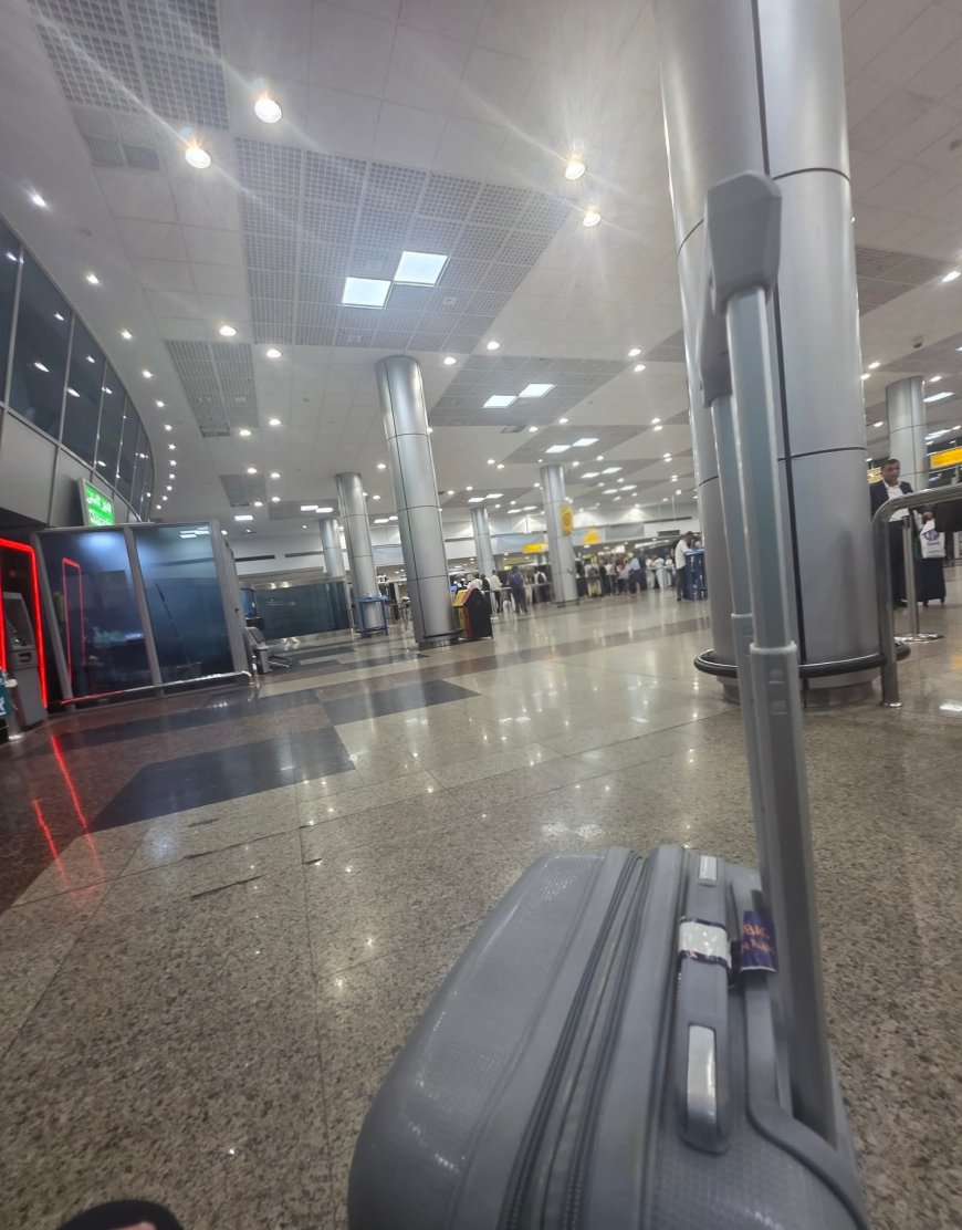 عاجل.. الإعلامي ناصر الكازمي يحذر المسافرين من "بلقيس": ليست شركة طيران وإنما "فرزة عشوائية"