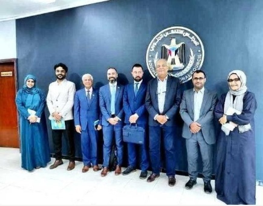 وفد من المعهد الأوروبي للسلام يواصل لقاءاته مع قيادات في المجلس الانتقالي الجنوبي ..