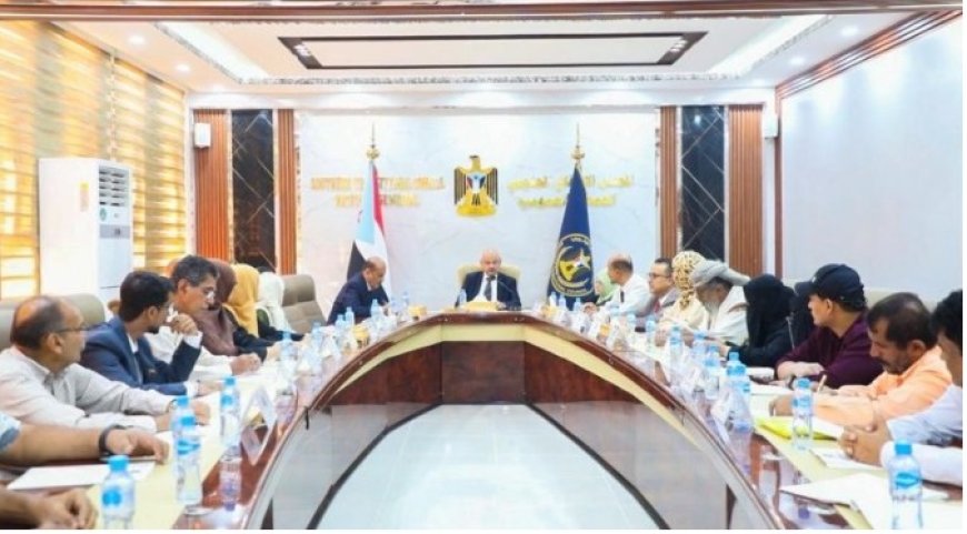 المجلس الانتقالي يدعو إلى المشاركة الواسعة في الاحتفالات المقررة في محافظتي حضرموت والضالع....