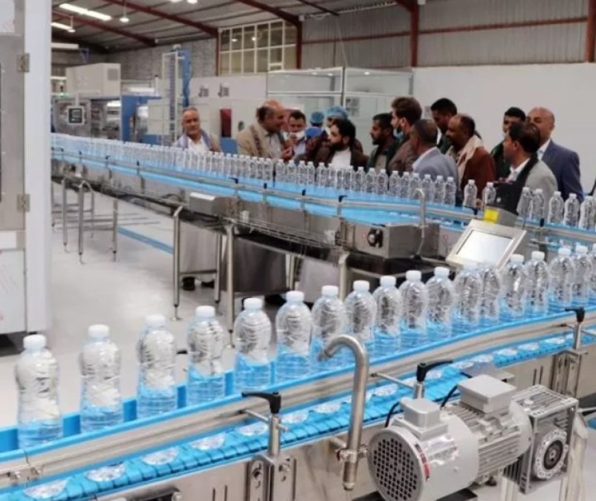 الجبايات الحو...ثية تُغلق أكثر من 50 مصنع مياه في صنعاء....