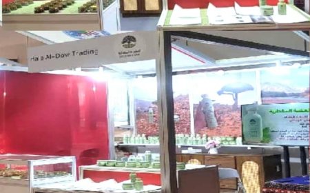 اقبال واسع على الأجنحة اليمنية في اليوم الثاني من المعرض الدولي الثامن للاستيراد بشنغهاي...