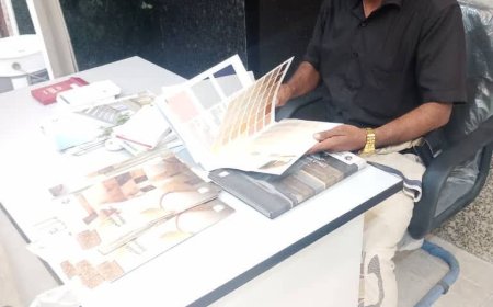 الاستاذ نائف قسيبه.. متى يكرم هذا الرجل الذي يعمل بصمت في خدمة أبناء مديرية رضوم. 