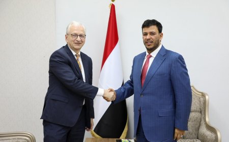 الدكتور عبدالله العليمي.. خلال لقاءه بالسفير الألماني "هجمات البحر الأحمر أثبتت أن الحو...ثيين تهديداً يتجاوز اليمن"...
