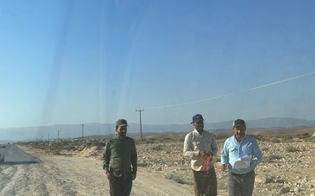 برئاسة المهندس عبدالله بن راشد..فريق هندسي من صندوق صيانة الطرق ينفّذ نزولاً ميدانياً لحصر أضرار الأعاصير في المهرة