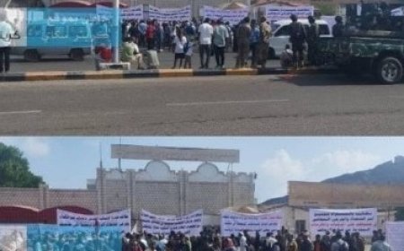 جرحى الحرب ينفذون وقفة احتجاجية امام قصر معاشيق في العاصمة عدن..
