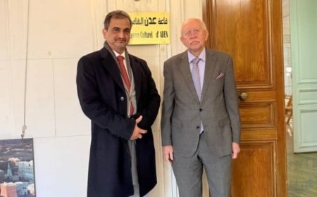 وزير الدولة محافظ العاصمة عدن يناقش مع السفير رياض ياسين تعزيز حضور العاصمة عدن في الفعاليات الثقافية والاقتصادية بفرنسا.....